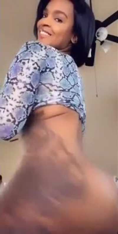 👋🏾
