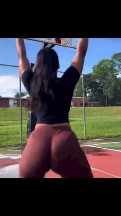 Basketball Booty 🏀🏀🏀🍑🍑<wbr>🍑🤤🔥🔥🔥