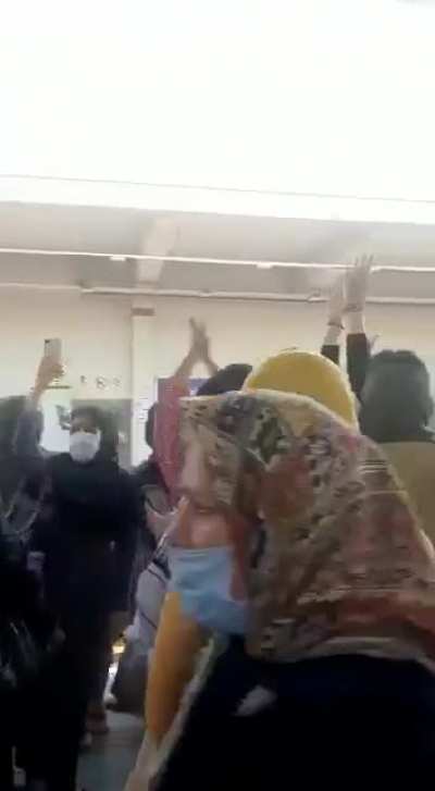 Iranian protesters chanting 
