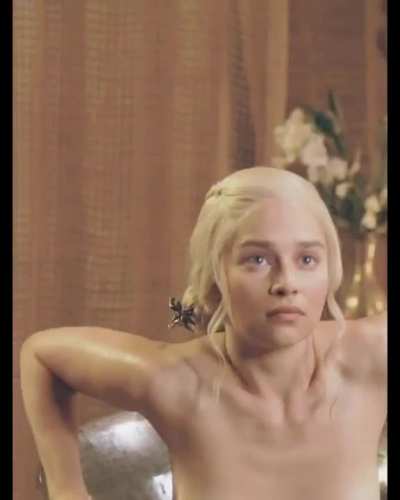 I can never get enough of Emilia Clarke