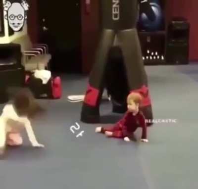 Creo que no tuvo en cuenta el viento y la curvatura de la tierra ._.XD