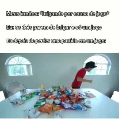 Fiz esse meme no puro bloqueio criativo tava sem ideia e estou sinceramente me desapegando do sub ...