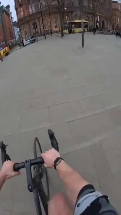 Guy video tapes himself grabbing and destroying people's phones for no reason.