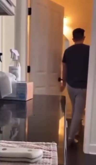 Why'd he scream like dat tho?
