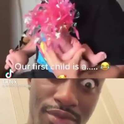 Momo lookin ahh