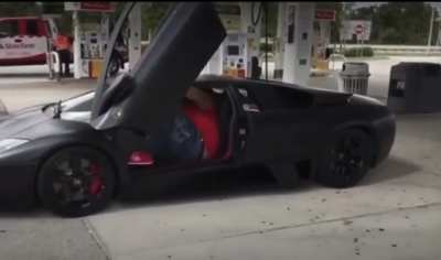 I feel bad for the lambo