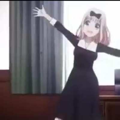 anime kızı dans ediyor, oynuyor, eğleniyor