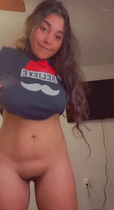 Anybody here likes natural busty Venezuelans