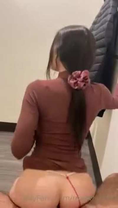 MACKENZIE JONES