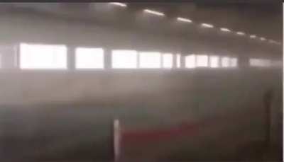 The incredible, yet terrifying speed of a Japanese bullet train