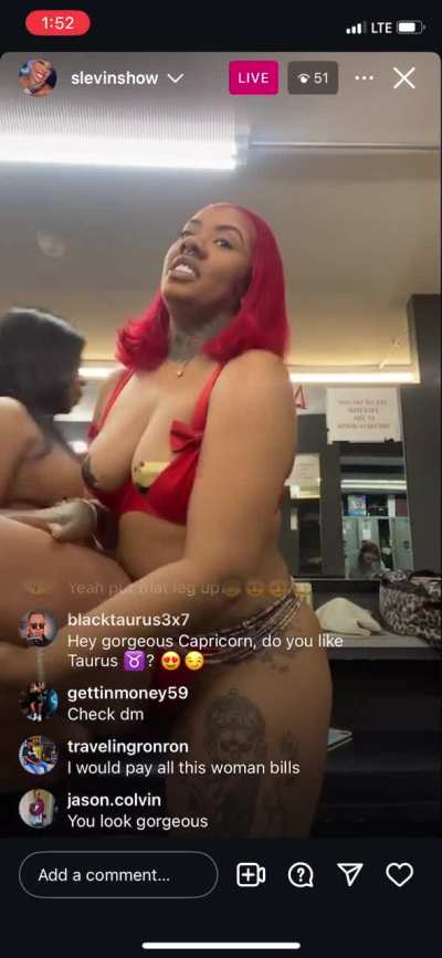 Bluu live