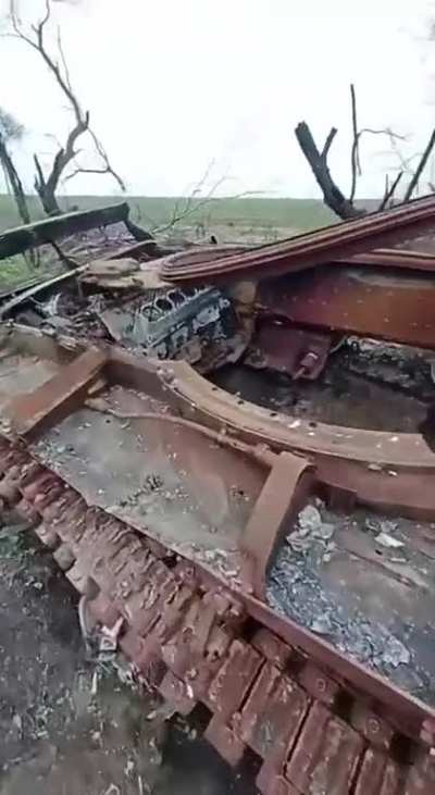 The aftermath of a hit on a Russian Javelin tank.