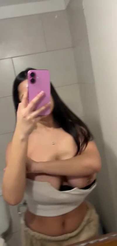 perfect college fuckdoll [reveal]