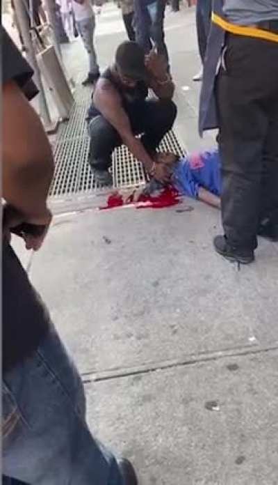 NY Mcdonalds worker who bled from neck succumbs to injuries after being shot for serving “cold fries”