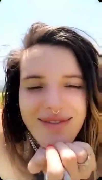 Bella Thorne