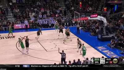 [Highlight] Derrick White decides to drill a triple in Joe Ingles face for 27 points and 11 assists in OT and counting
