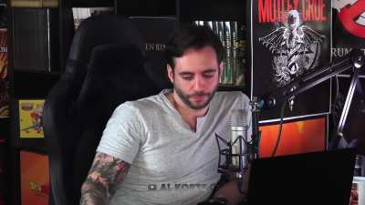 La peor entrevista de ILLOJUAN en The Wild Project🤣🤣🤣 by AL KORTE