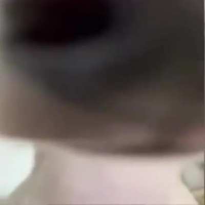 '-'