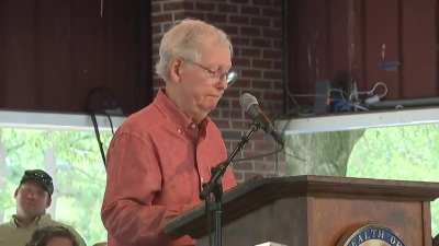 Mitch McConnell (age 81) gets drowned out by chants of “RETIRE” from his own constituents during a speech in Kentucky