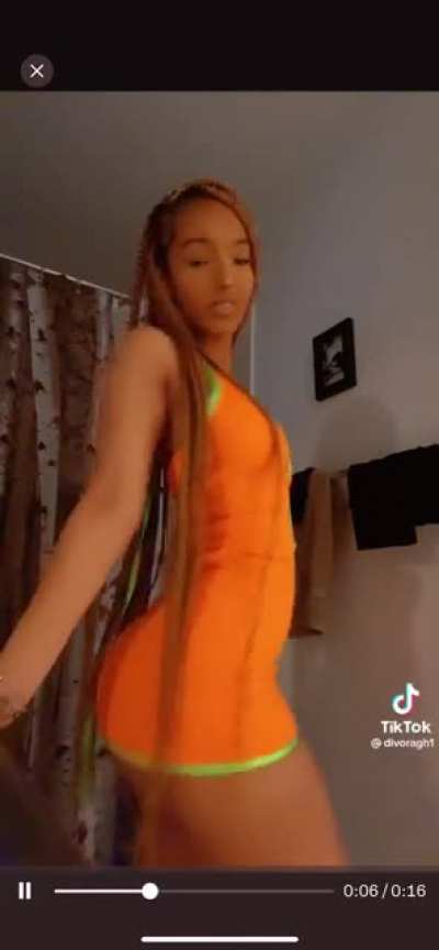 Eritrean 🇪🇷girl with big booty