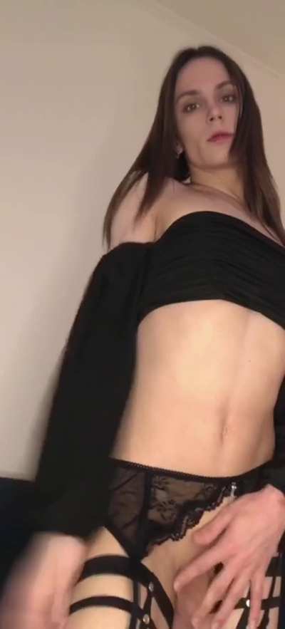 What would you do if I dmd you this video asking you to come over?