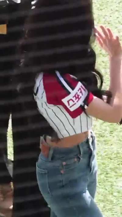 TWICE - Tzuyu