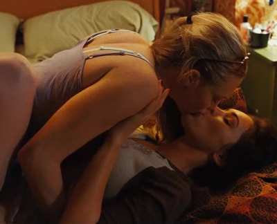 Megan Fox & Amanda Seyfried