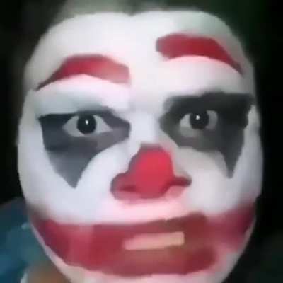 This is becoming a meme in the hispanic community, the kid says 