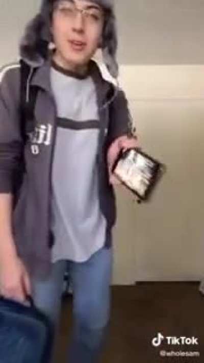 average redditor
