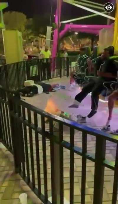 Teen falls off and dies from drop ride in Orlando