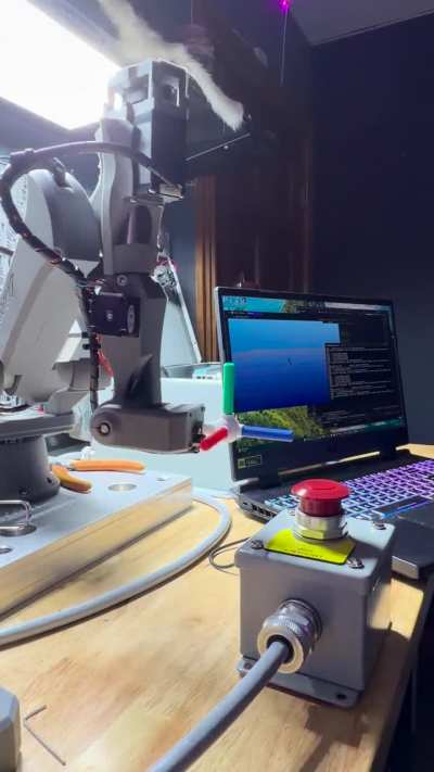 Glavenus 3d printed robot arm