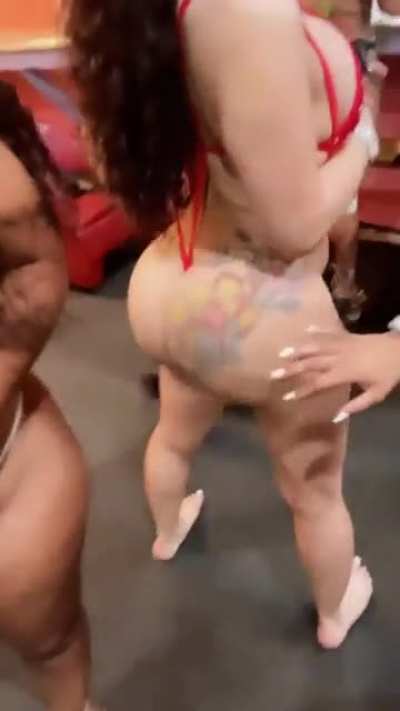 🍑