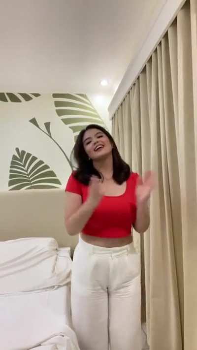 Bea Binene