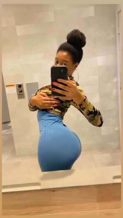 sheba.bonita (@she<wbr>ba.bo<wbr>nita) thunder booty