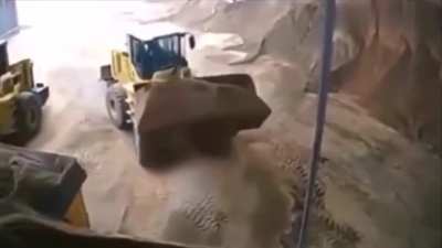 HMFT after i casually walk around a busy construction site