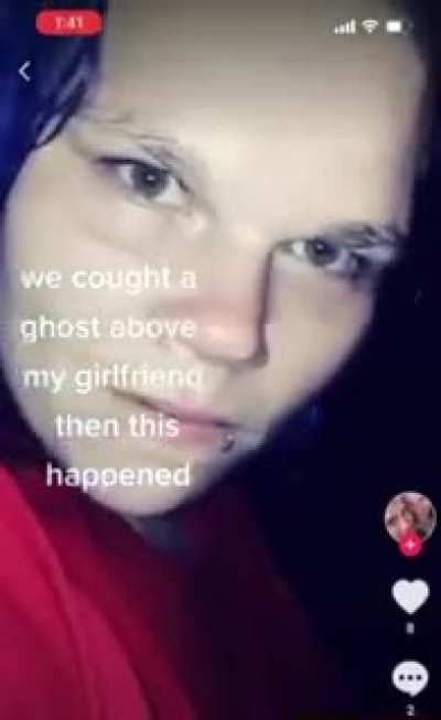 Edgy 34 year old woman acts possessed for views