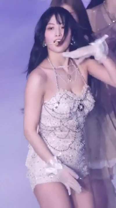 Momo ð