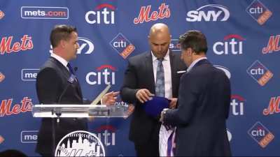 Carlos Beltran and the Mets part ways (2020, colorized)