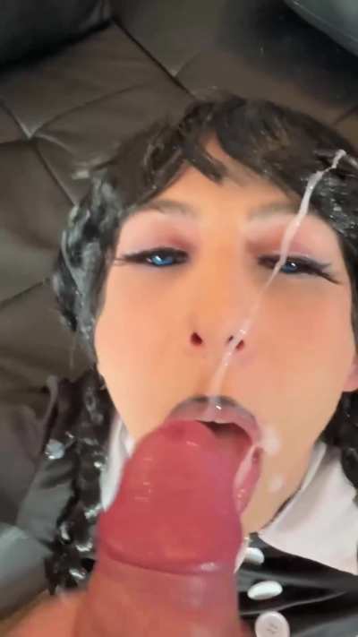 I love his cumshots on my face OC