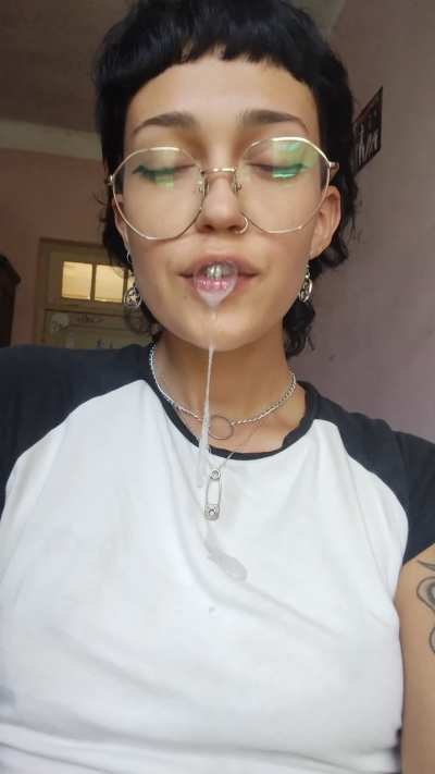 I’m so horny rn 🤤