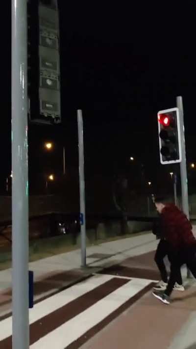 Introducing Ireland's most pointless set of traffic lights. A cool €40-60k on piss poor designing.
