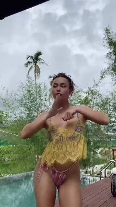 Yassi Pressman