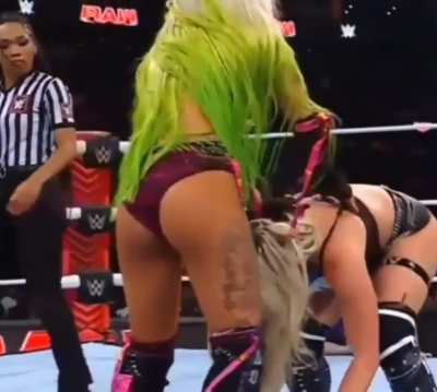 😈😈🔥🎂🍑<wbr>🍑