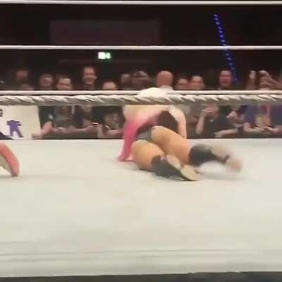Alexa at a house show 4-17 IG
