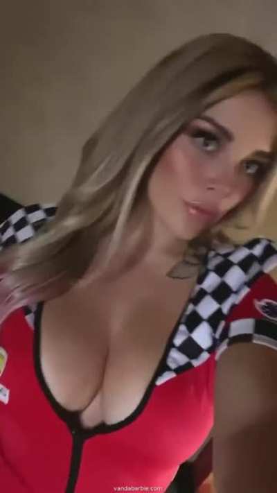 Lo nuevo chicos, igual ver en cámara lenta<wbr>🤤🤤🤤😊