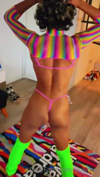 🍑🥵💦