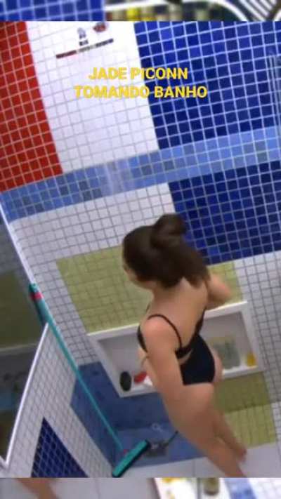 Jade gostosa demais!!
