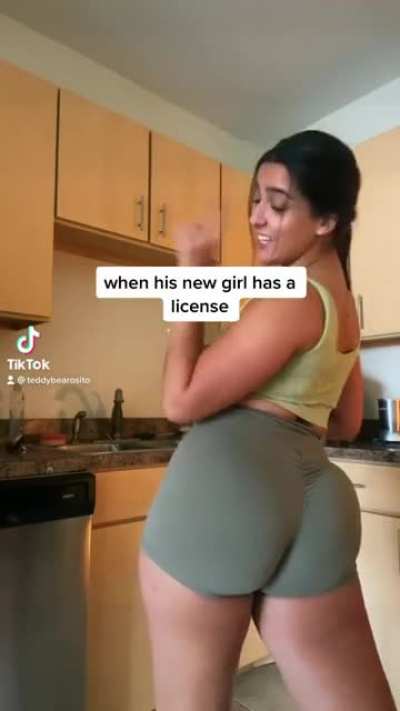 Someone said there was a kitchen?