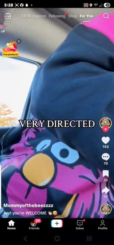 🤢🤢