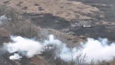 Ukrainian Bradleys firing at Russian positions in a treeline near Verbove 2023